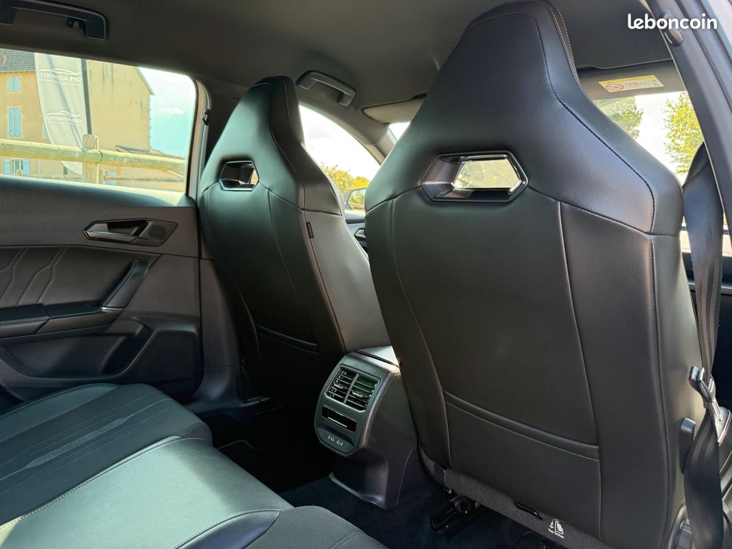 CUPRA FORMENTOR 1.4 e-HYBRID 245 ch DSG6 VZ (image 9)