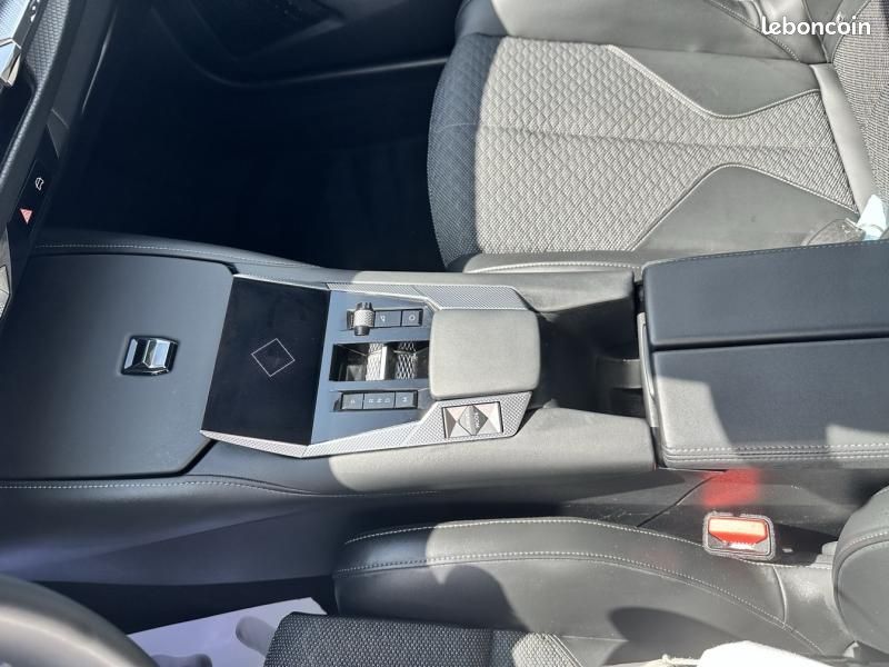 Ds DS 4 BlueHDi 130ch Cross Trocadero Automatique (image 30)