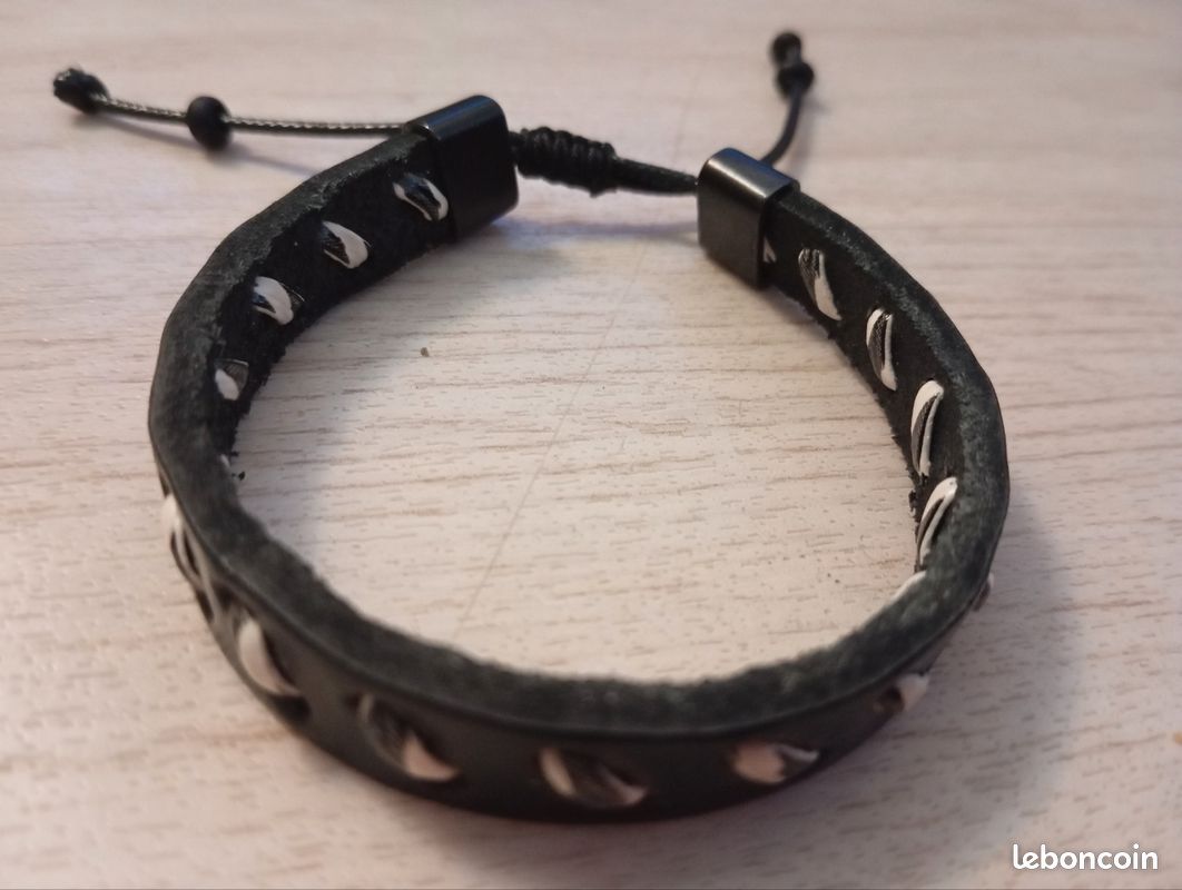 Bracelet noir grec (image 1)