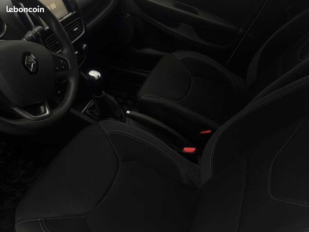 RENAULT CLIO TCE 90CV 62.000km PREMIERE MAIN (image 5)