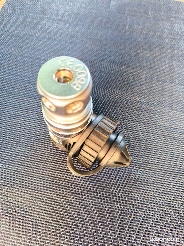 1er étage SCUBAPRO MK25 DIN plongée (image 7)