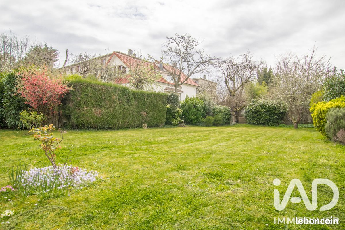 Maison 10 pièces 175 m² · à L'Hay-les-Roses · 175 m² · 672 000 €
