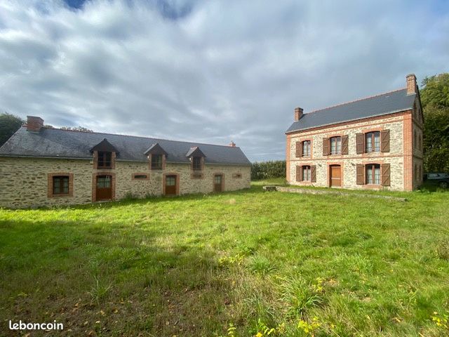 Maison 8 pièces 196 m² · à Josselin · 196 m² · 280 800 €