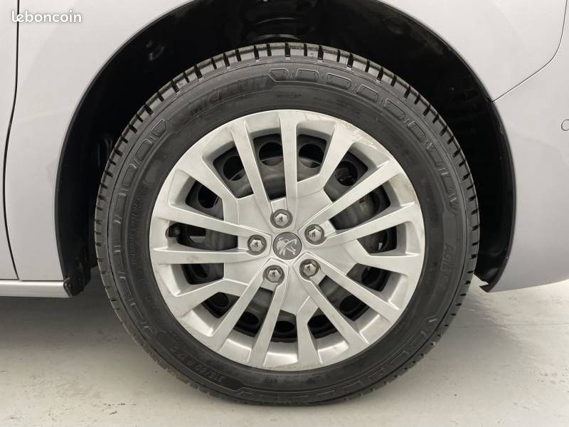 Peugeot Expert (31) FGN TOLE M BLUEHDI 180 S&S EAT8 (image 17)