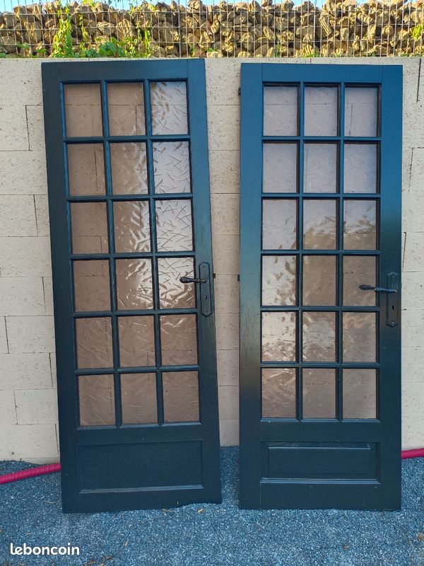 A vendre 2 portes (image 1)