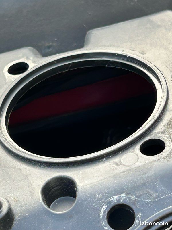 Boîte à air complète TUONO V4 2011 (image 3)