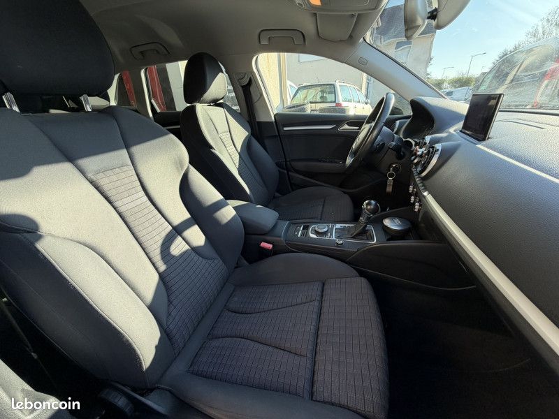 Audi A3 SPORTBACK 1.4 TFSI 140CH COD AMBIENTE S TRONIC 7 (image 26)