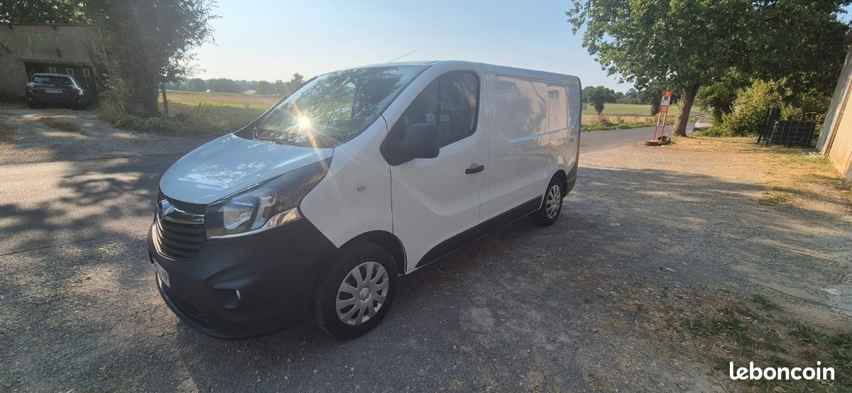 Opel vivaro 1,6l 120 ch pack clim + (image 1)