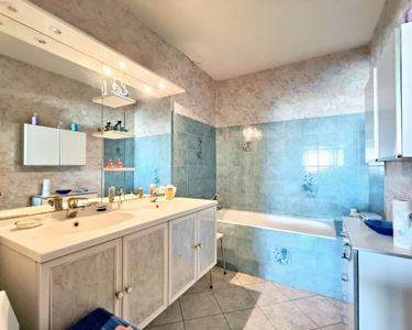 Appartement 340 000 € - 95 m²
