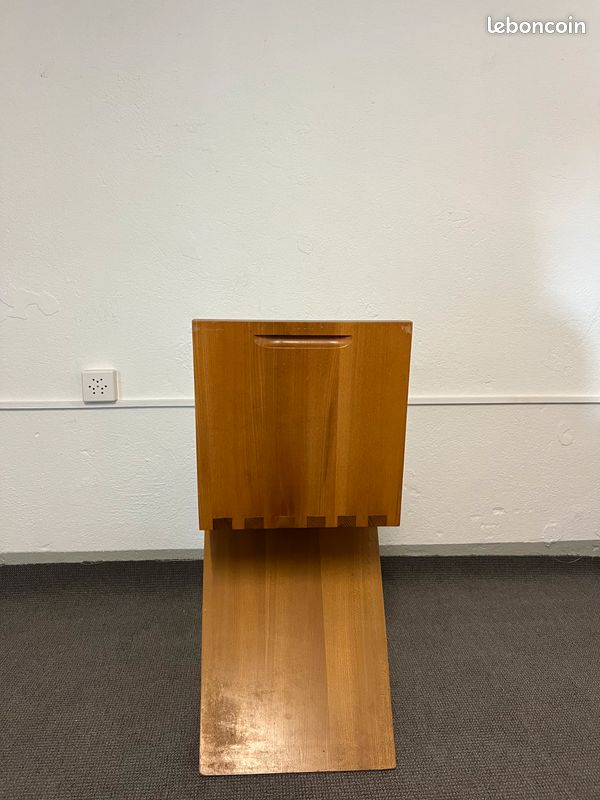 Zig zag chair rietveld (image 2)