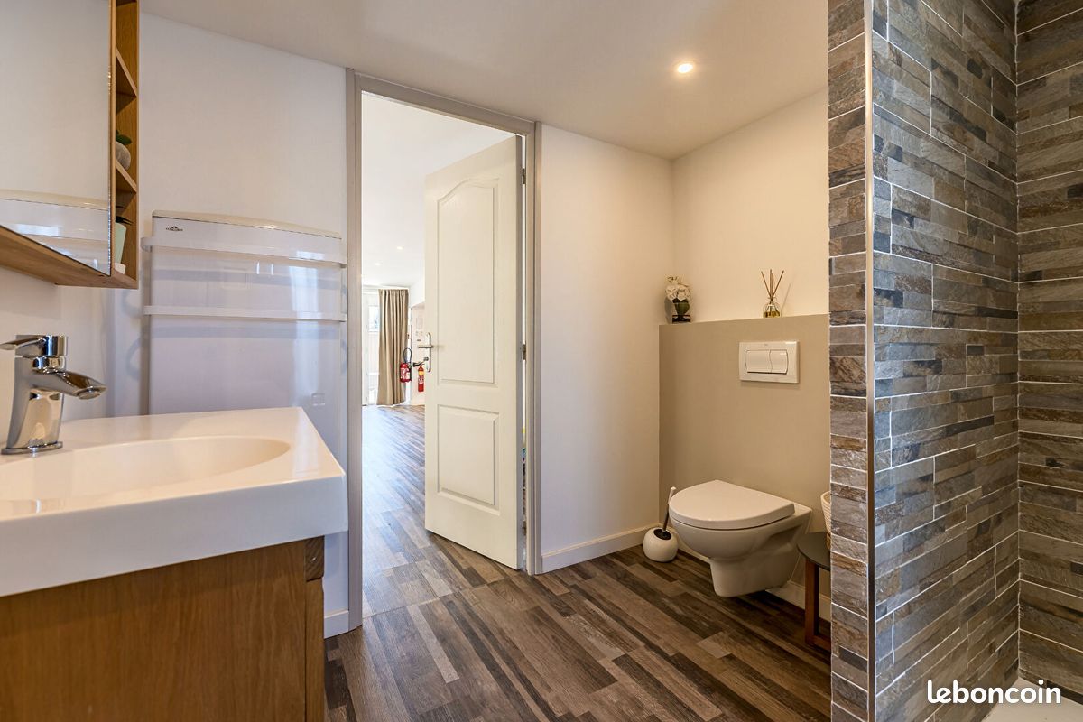 Maison 6 pièces 200 m² (image 10)