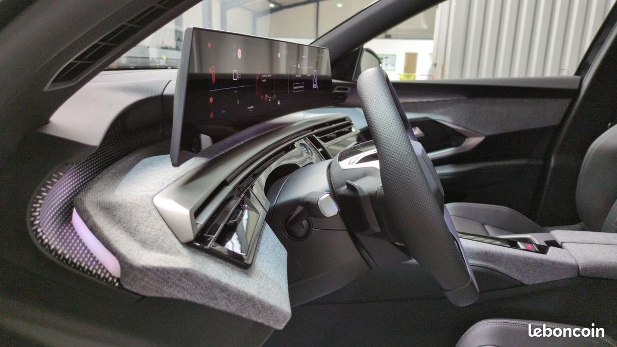 PEUGEOT 5008 HYBRID 145CH E-DCS6 7PL GT | TOIT PANO - CAM 360 - HAYON ELEC - SIEGES AV + VOLANT CHAUFf (image 15)