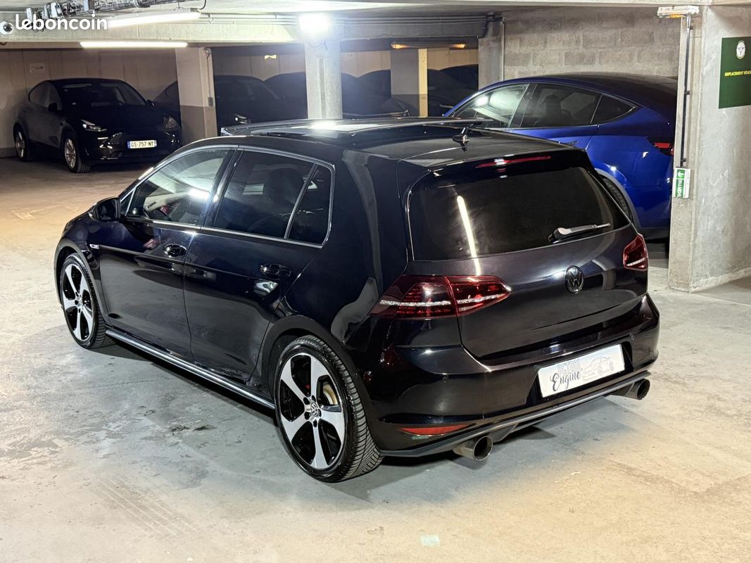 VOLKSWAGEN GOLF 7 VII GTI 2.0L TSI 220 - DSG 6 - 1ère main / Faible Kms (image 18)