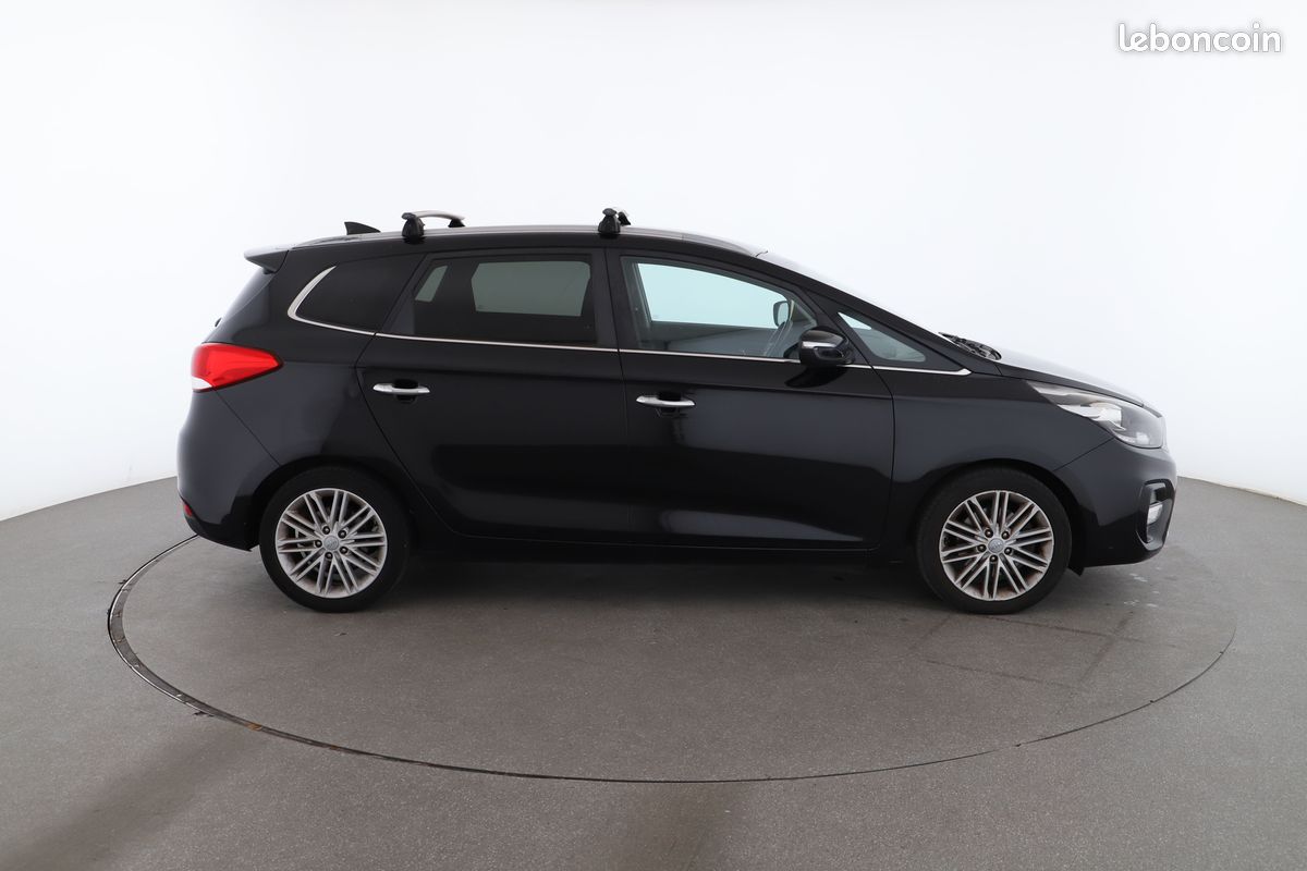 Kia Carens 1.7 CRDi ISG Active 7PL 141 ch (image 13)