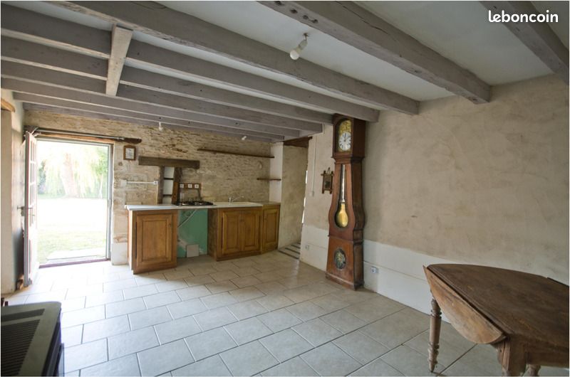 Longère 5 pièces 120 m² - Chouppes 86110 (image principale 13)