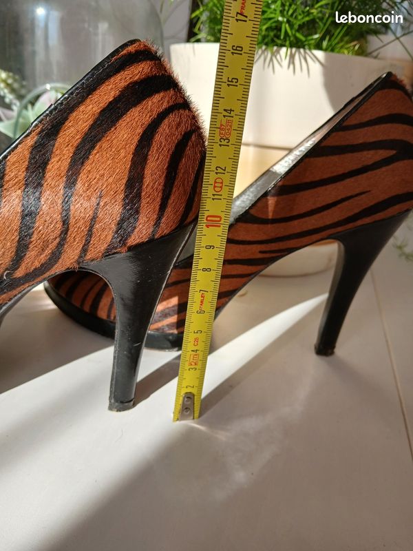 Chaussures Femme Talon Chaton 3 Cm - Bout Pointu, Motif Tigre, Taille 4 (EU 37), Neuves