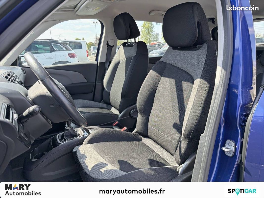CITROEN C4 Spacetourer PureTech 110 S&S Live (image 9)