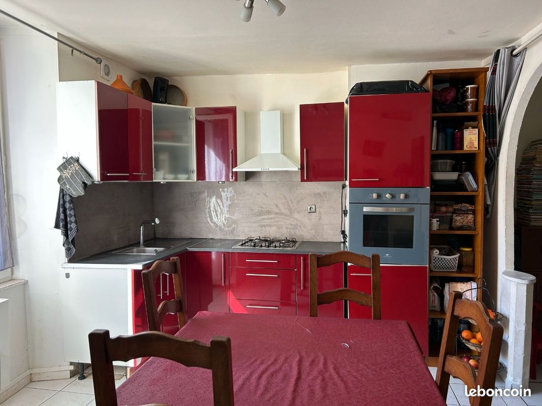 Appartement 2 pièces 52 m² · à Étampes · 52 m² · 109 000 €