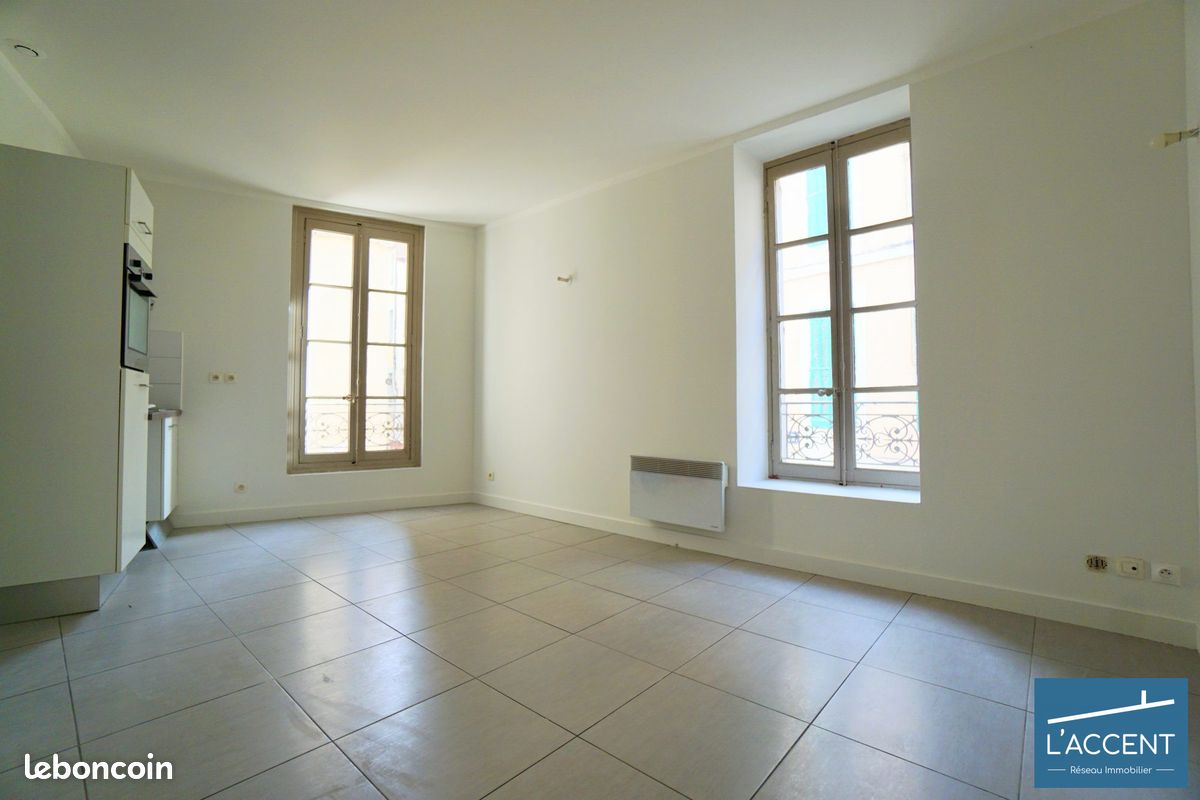 Appartement 1 pièce 25 m² · à Nîmes · 25 m² · 71 000 €