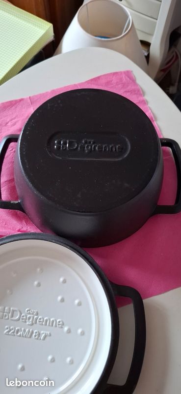 Petite cocotte en fonte Guy Degrenne (image 4)