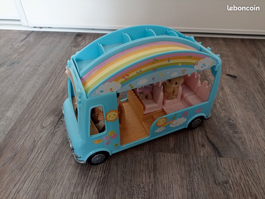 Bus sylvanian families (image 1)