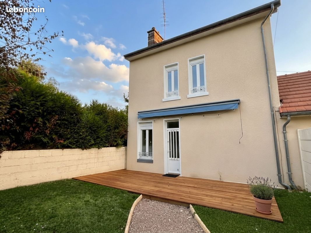 Maison 5 pièces 120 m² · à Sainte-Savine · 120 m² · 229 000 €