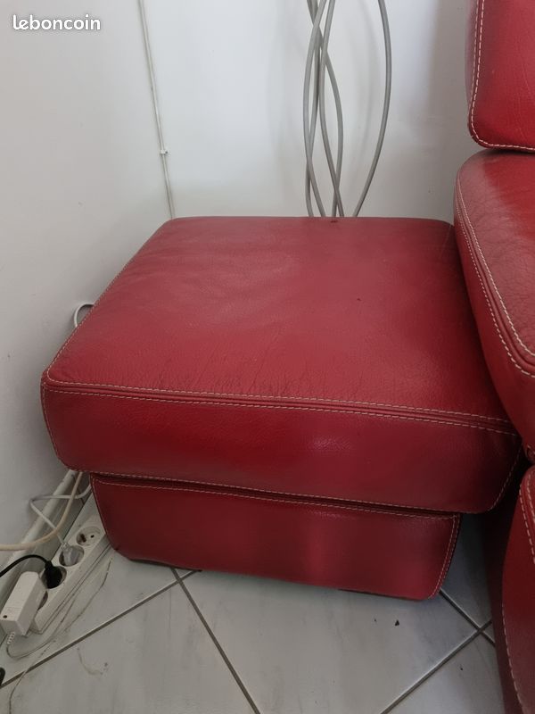 2 Canapé en cuir bordeaux +pouf (image 6)