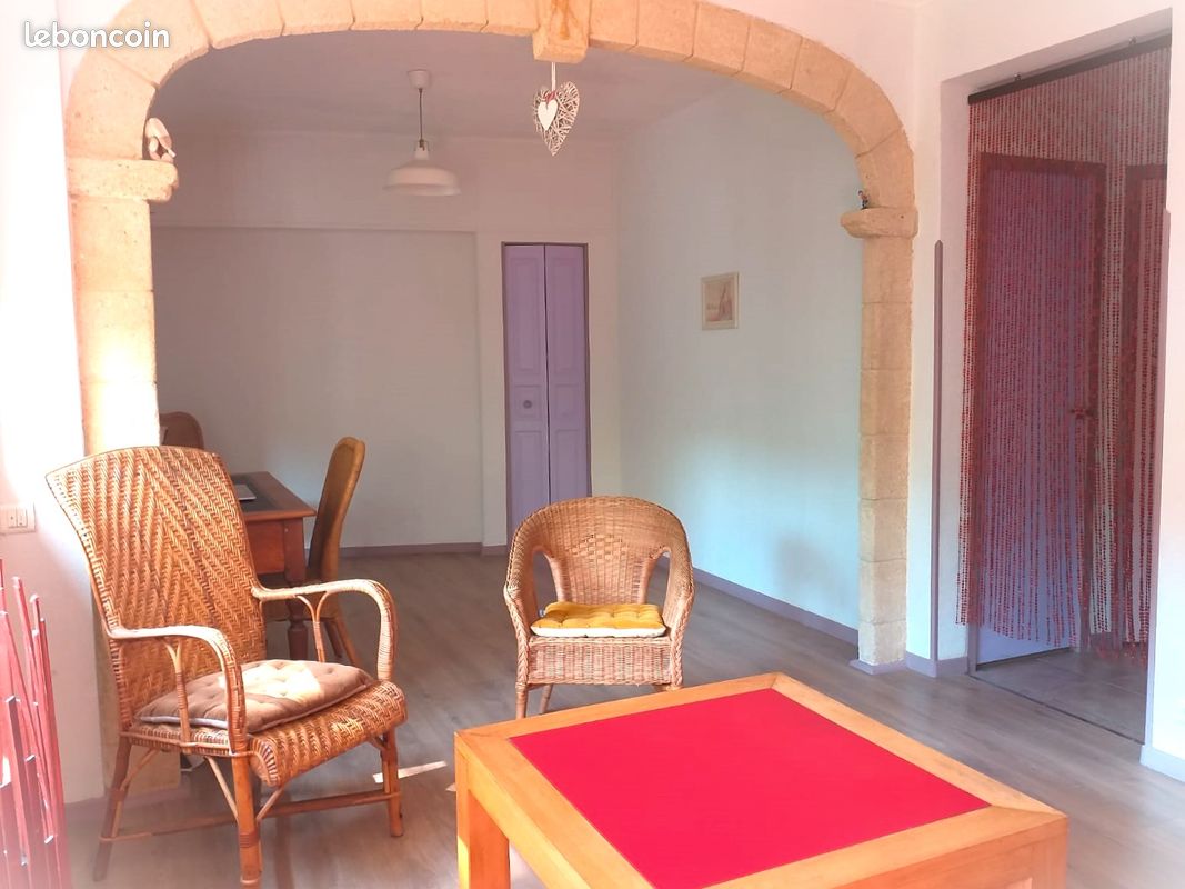 Appartement 3 pièces 72 m² · à Clermont-l'Hérault · 72 m² · 850 €