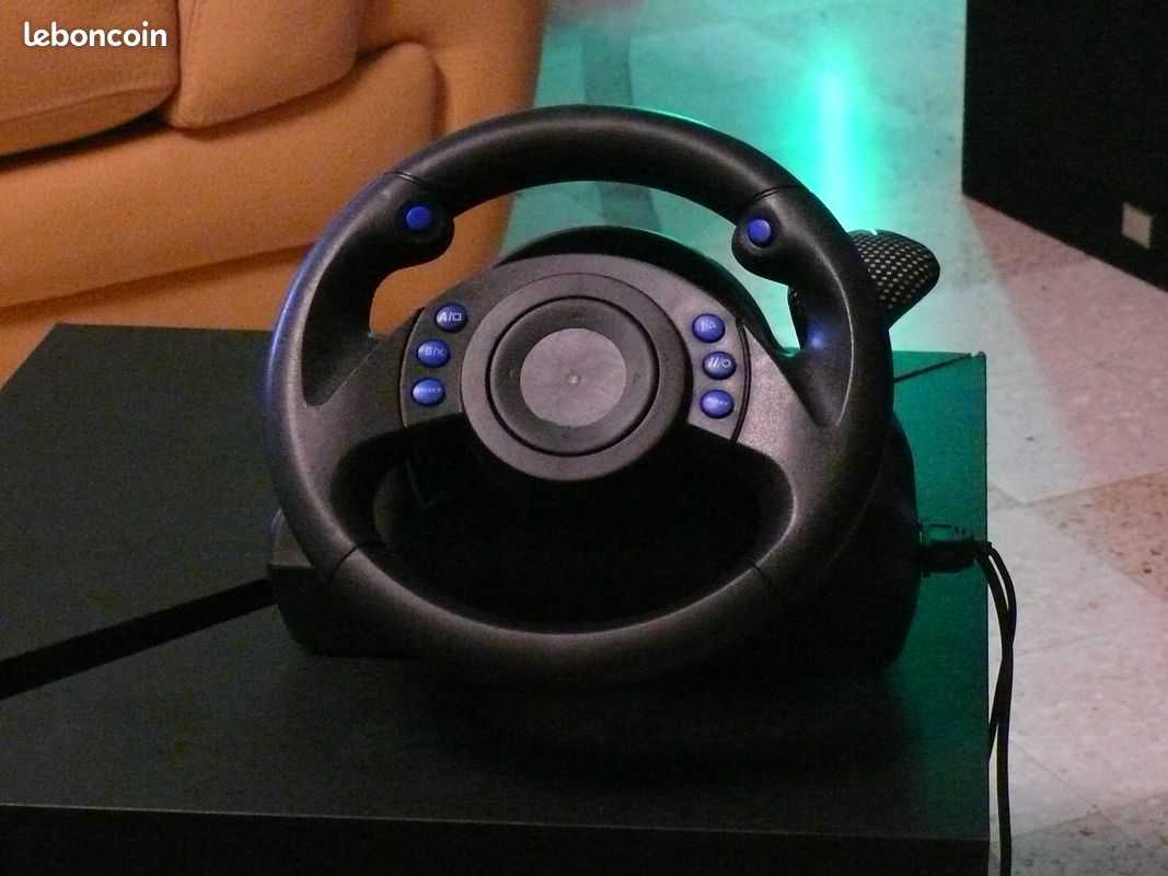 Volant Playstation (image 2)
