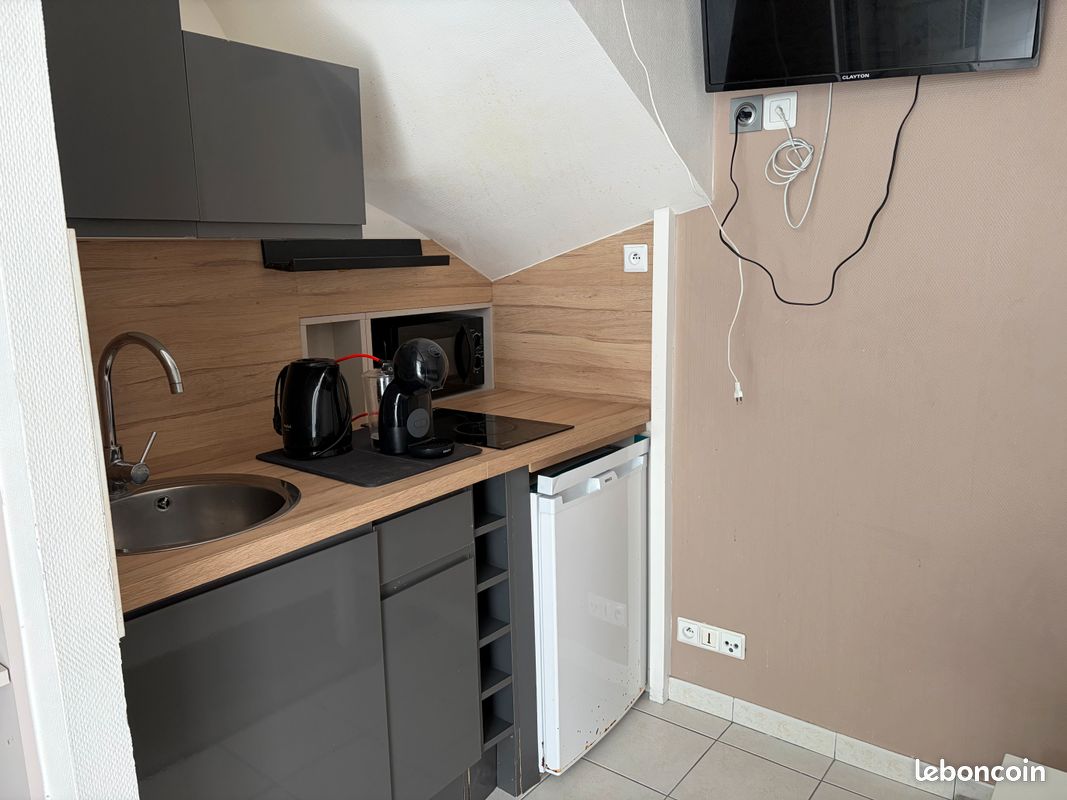 Appartement 1 pièce 18 m² · à Orléans · 18 m² · 430 €