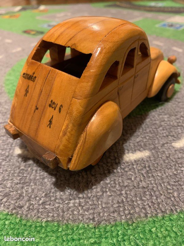 Maquette Bois Citroën 2CV - Kit Suricata - Modèle Déjà Monté - Collection