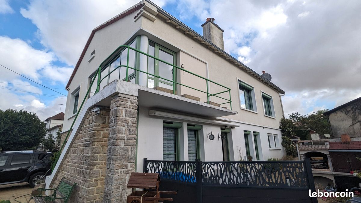 Maison 6 pièces 150 m² · à Civray · 150 m² · 159 900 €