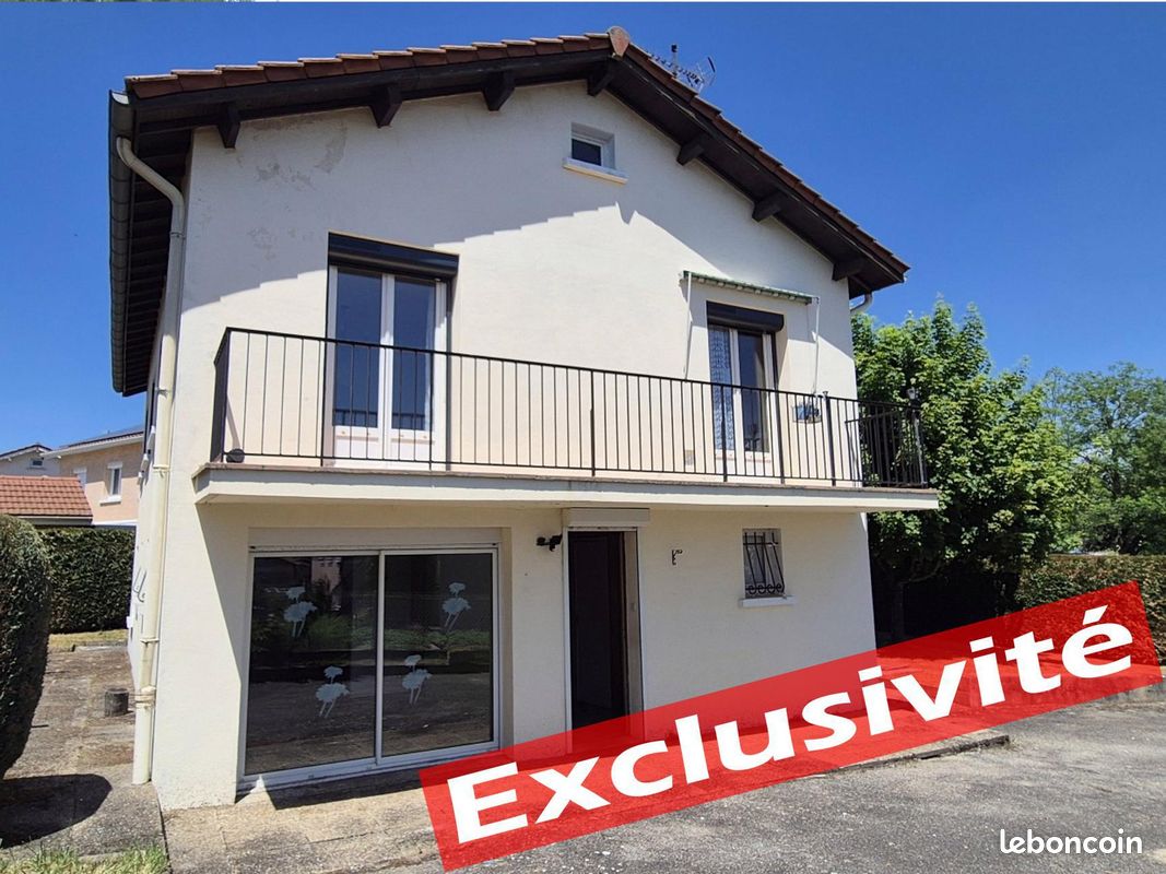 Maison 7 pièces 108 m² · à Sainte-Sigolène · 108 m² · 149 000 €