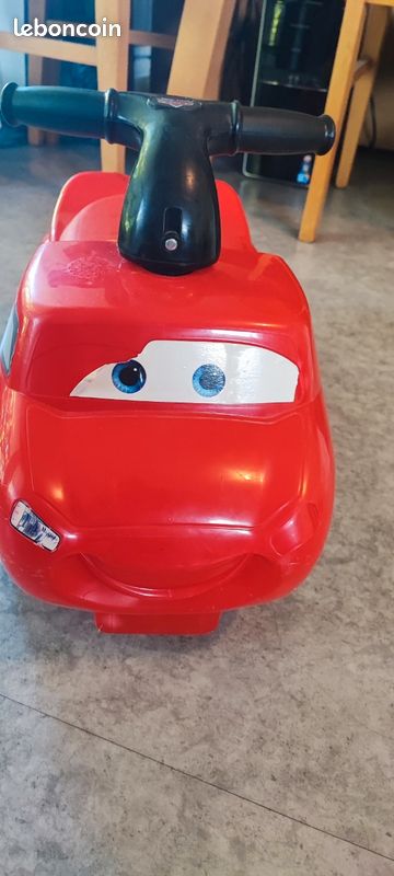Porteur Flash McQueen Cars sons Age 1-3 ans Jeux