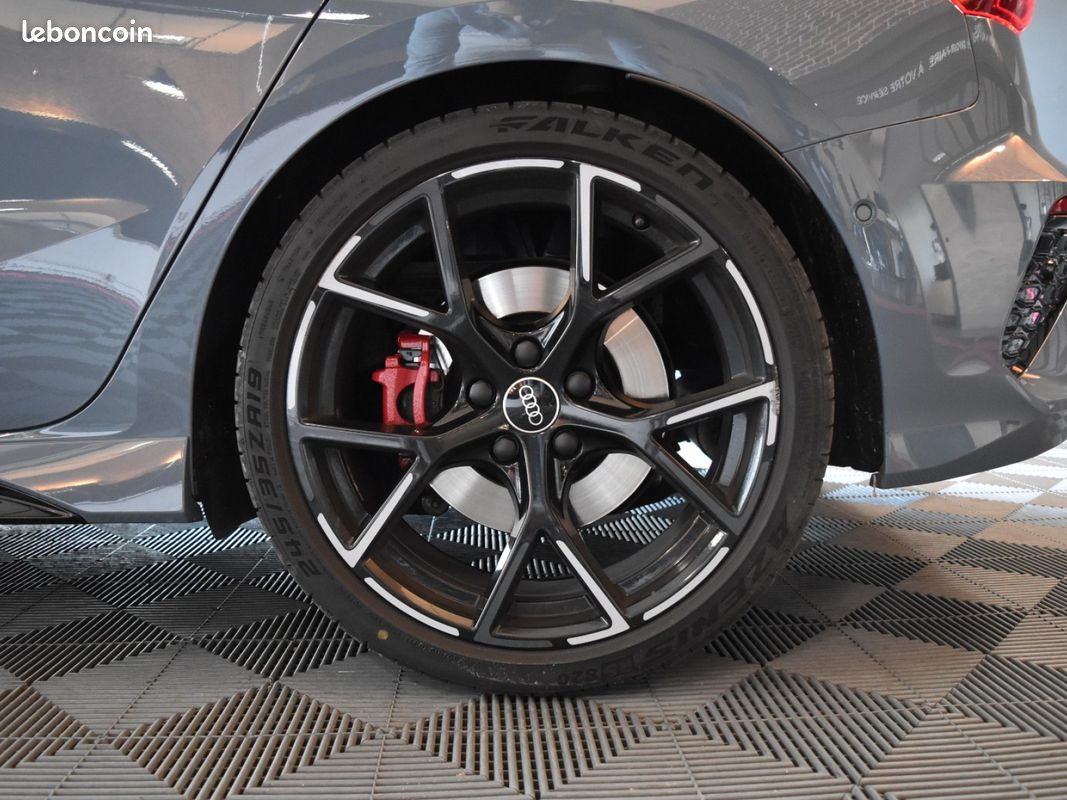 AUDI RS3 SPORTBACK 2.5 TFSI 400 S tronic 7 Quattro (image 11)