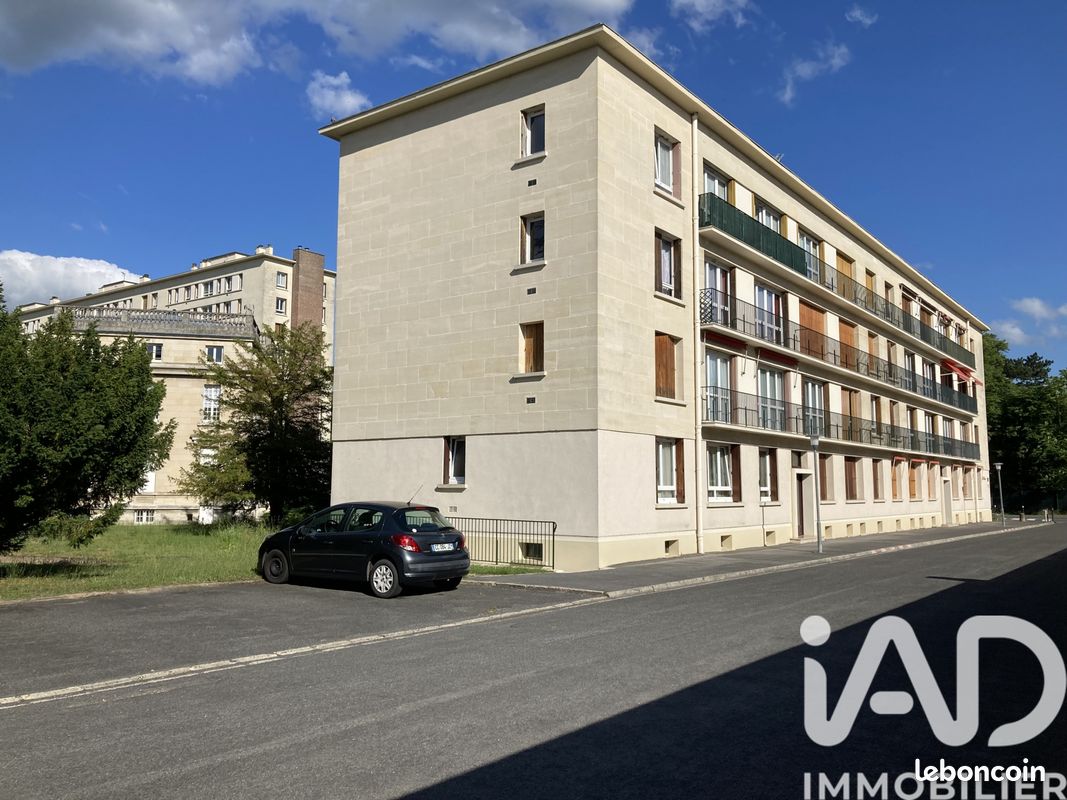 Appartement 5 pièces 90 m² · à Compiègne · 90 m² · 215 000 €