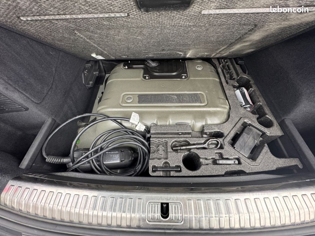 AUDI Q3 Sportback 45 TFSIe 245 ch S tronic 6 S line (image 17)