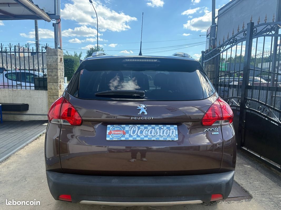 Peugeot 2008 1.6 e-hdi 92ch ETG6 BUSINESS (image 7)
