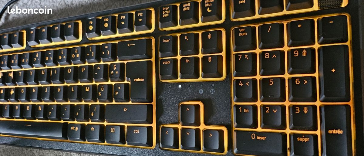 Razer ornata v2 (image 3)