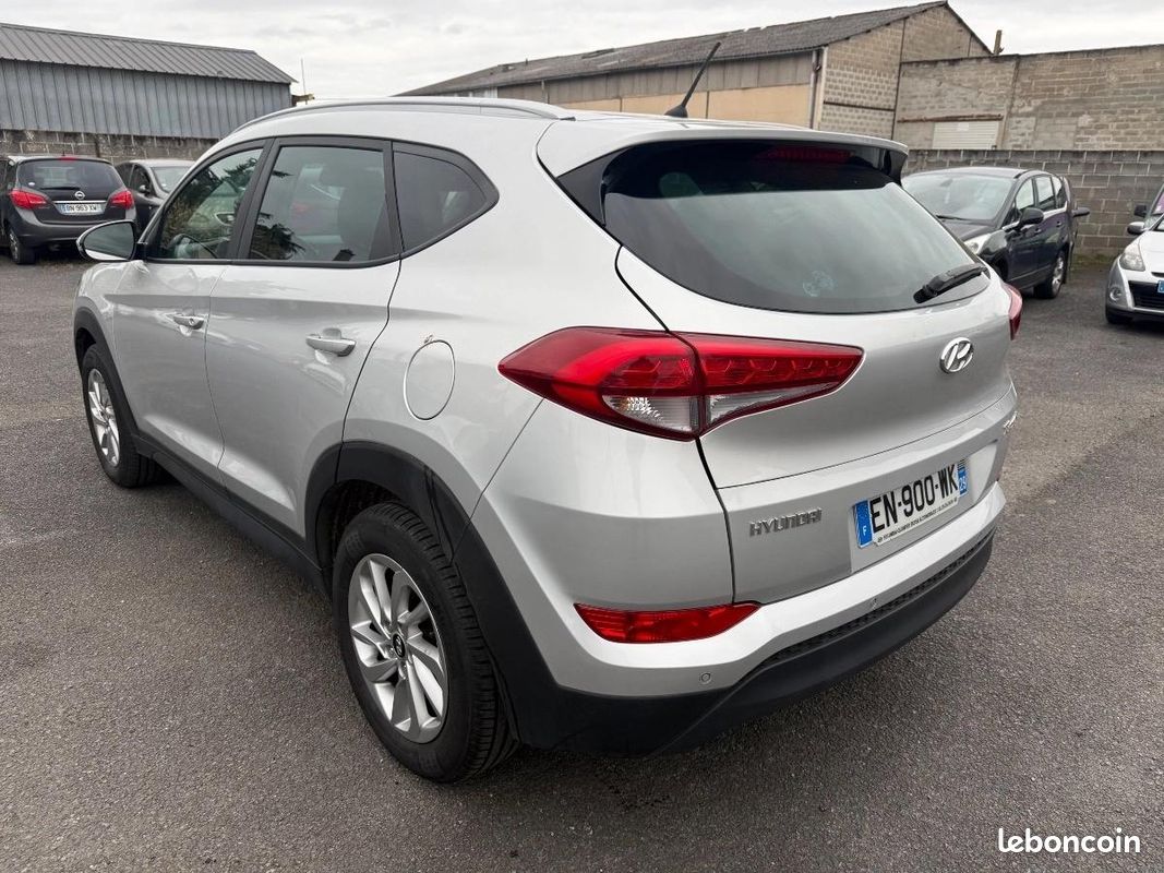 Hyundai Tucson 1.7 CRDI 115 BUSINESS 2WD (image 8)