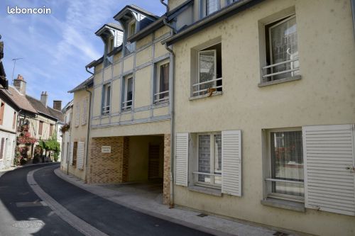 Appartement 3 pièces 63 m² · à Aubigny-sur-Nère · 63 m² · 534 €/mois