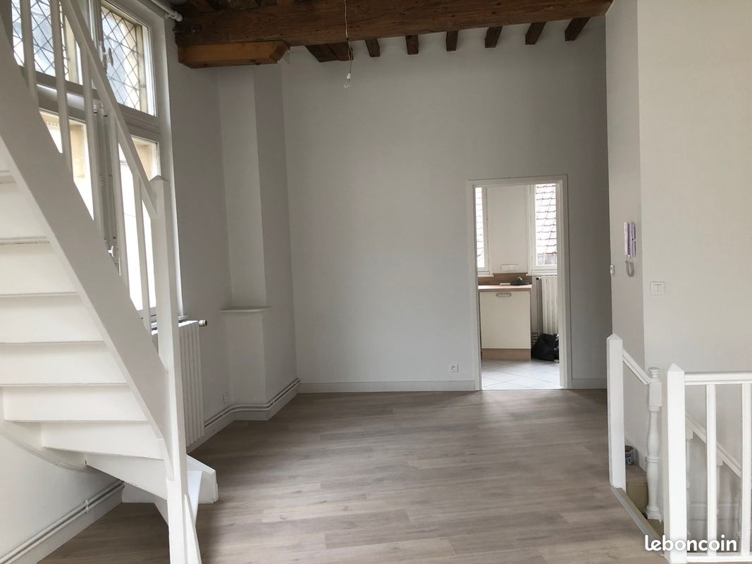 Maison 4 pièces 105 m² · à Valenciennes · 105 m² · 1 023 €/mois
