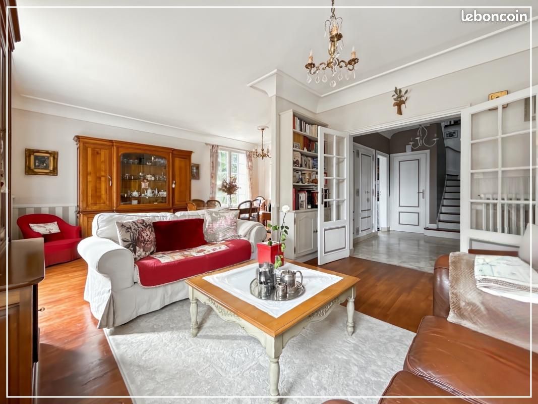 Maison 7 pièces 165 m² · à Vitré · 165 m² · 400 000 €