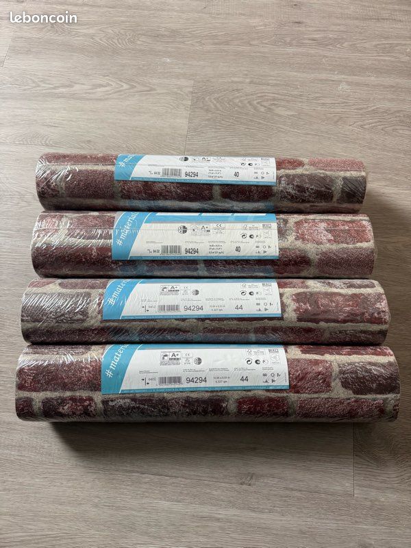 2 rouleaux de papier peint neufs effet brique (image 1)