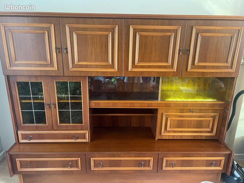 Buffet living (image 1)