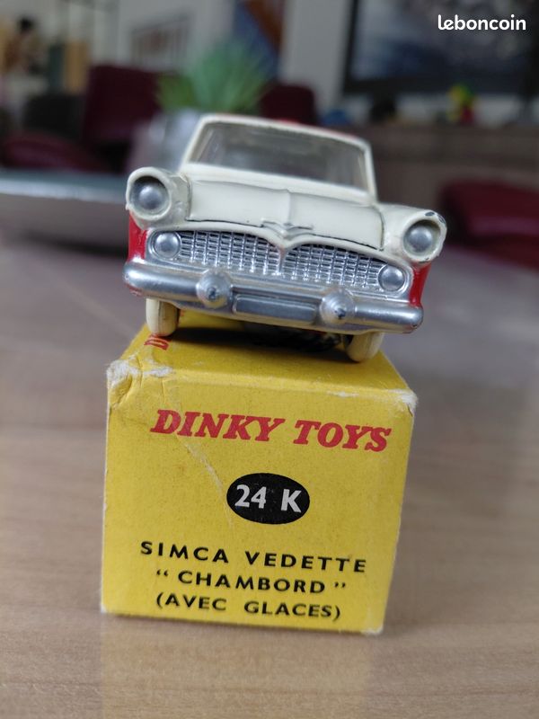 Dinky toys 24k/528 simca vedette chambord - Modélisme