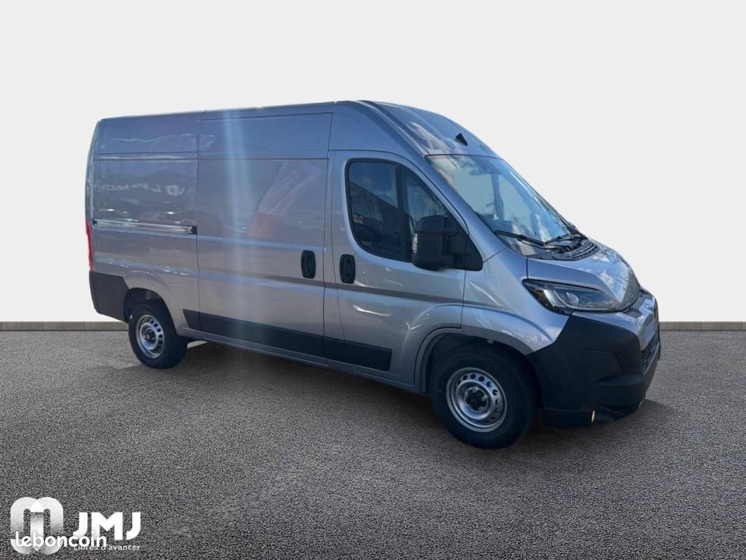 Citroën Jumper FOURGON TOLE 35 L2H2 140 S&S BVA8 (image 3)