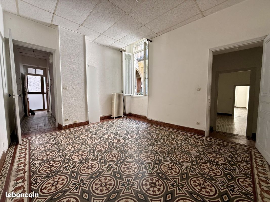 Appartement 5 pièces 115 m² · à Nîmes · 115 m² · 199 000 €