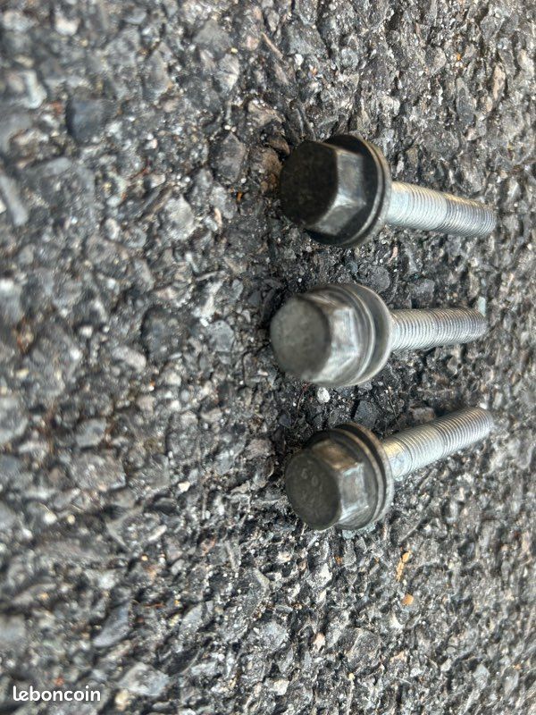 Vis support moteur supérieur Twingo 1 (image 3)