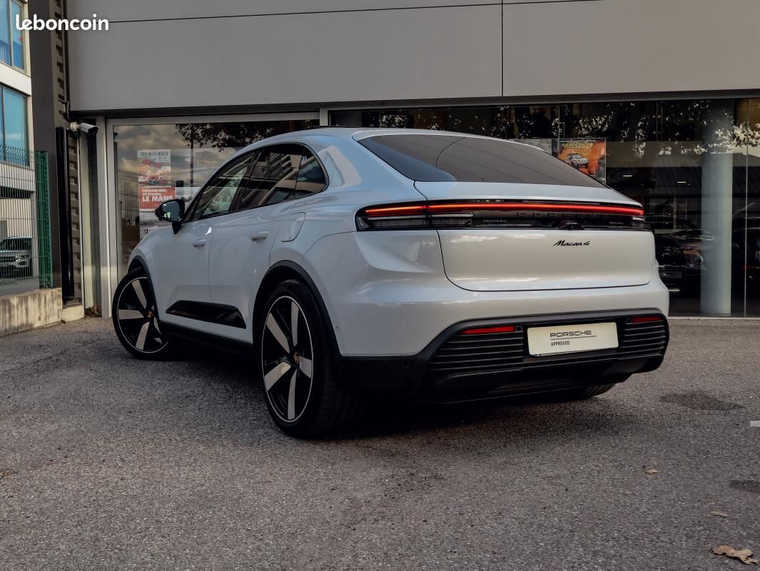 Porsche Macan ELECTRIQUE 4 408 ch (image 5)